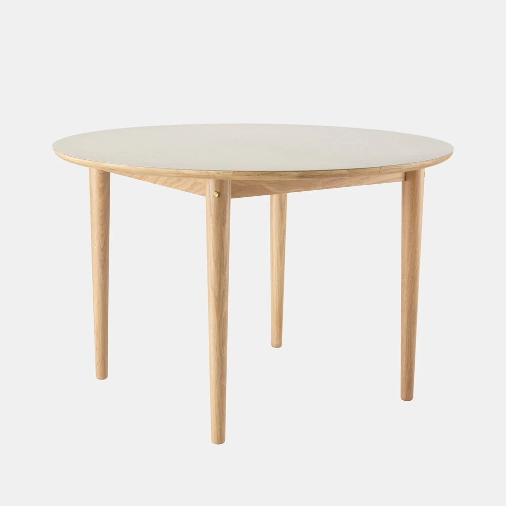 FDB Mobler Extendable Dining Table Round Oak - Image 4