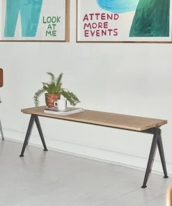 Hay Pyramid Bench 11