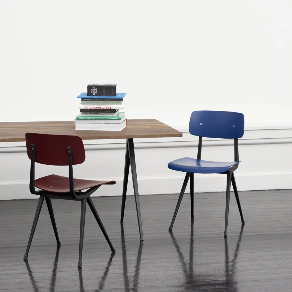 Hay Pyramid Table 02 - Image 2