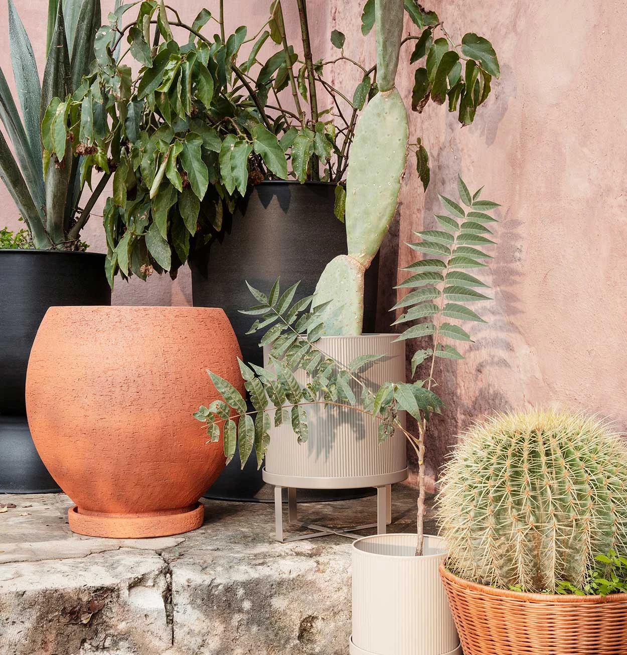 Ferm LIVING Ando Pot – Medium - Image 2