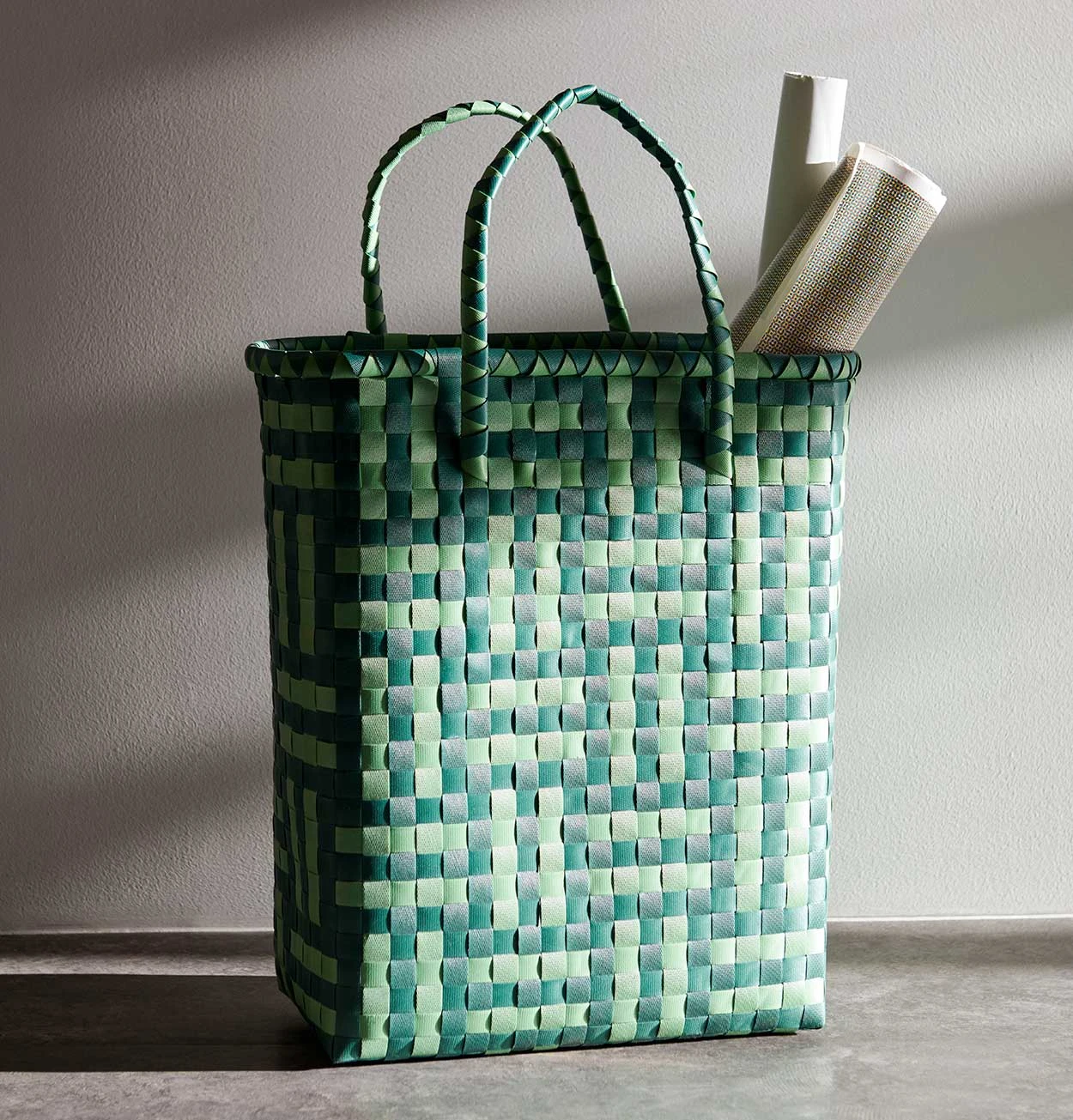 HAY Maxim Bag In Green – Small - Image 3