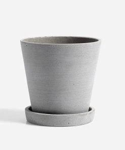 HAY Flowerpot With Saucer – Medium – Grey