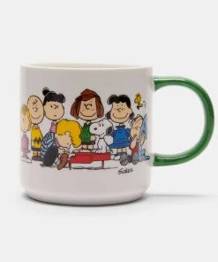Peanuts Gang & House Mug